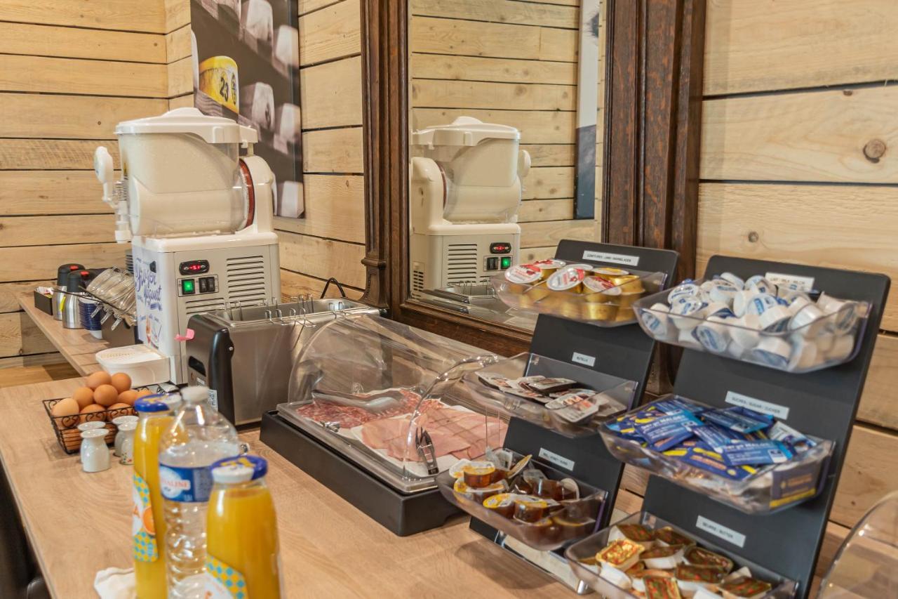 Esplanade Hotel 디키르히 외부 사진